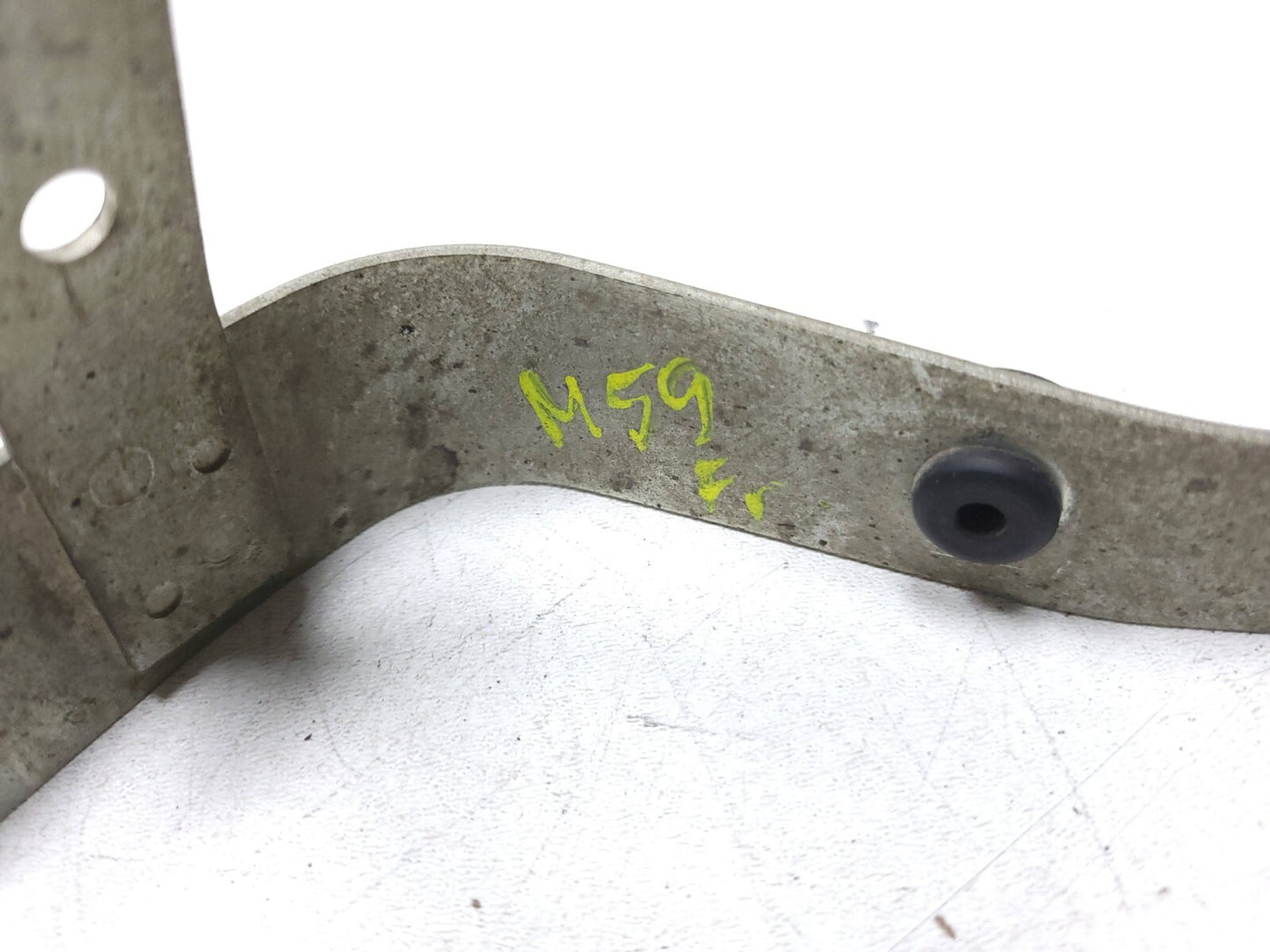 2006 - 2009 Suzuki Boulevard C50 Vl800 Front Fender Brace Bracket OEM