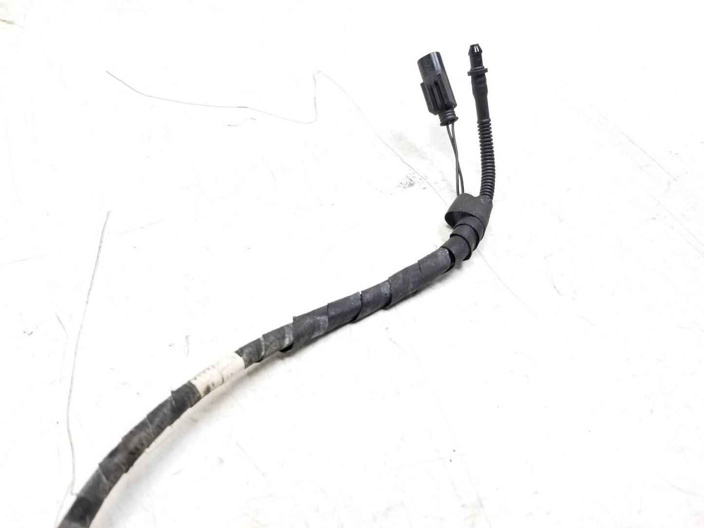 2007-2013 BMW X5 X6 E70 E71 Windshield Washer Nozzles Spray Jet Left & Right OEM