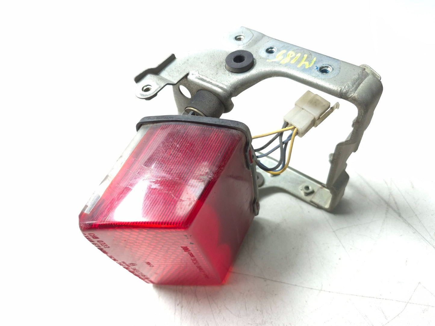 1991 Yamaha Fzr600r Tail Brake Light Lamp & Bracket OEM