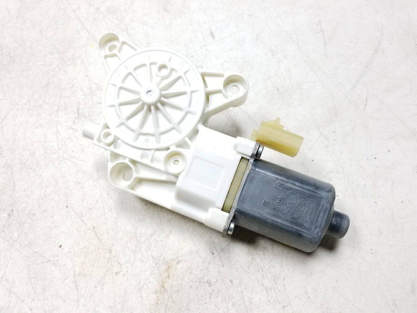 2011-2014 Chrysler 200 Sedan Window Motor Rear Passenger Side Right OEM