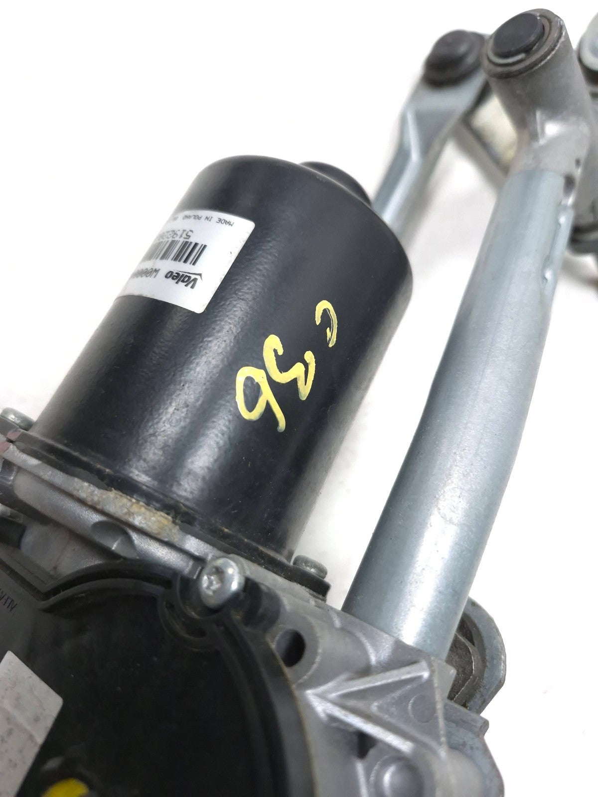 2014 Fiat 500l Windshield Wiper Motor W/ Linkage OEM