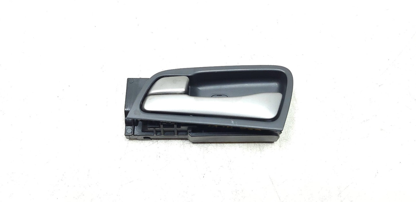 12-17 Hyundai Accent Front Left Interior Door Handle W/ Trim Cover OEM