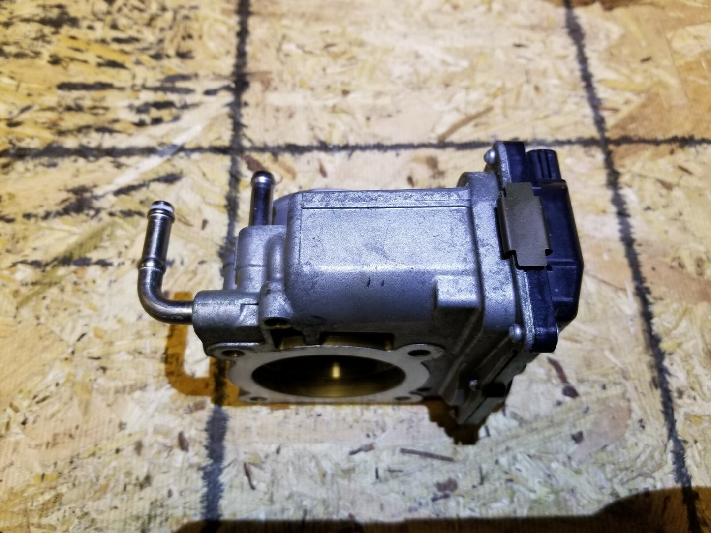 15 16 17 Nissan Rogue 2.5l Throttle Body Valve OEM 33k
