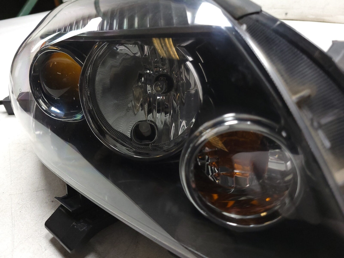 2005 - 2010 Scion Tc Headlight Front Passenger Side Right