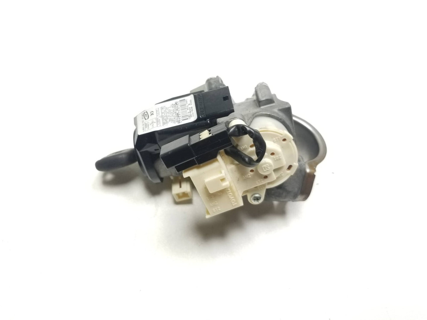 2011 - 2013 Scion Tc Ignition Lock Cylinder W/ Key OEM