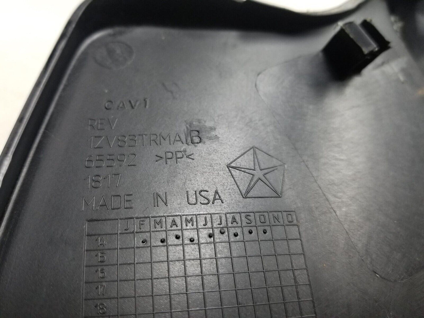 2011-2014 Chrysler 200 S Convertible Seat Cover Trim Panel Driver Side Left OEM