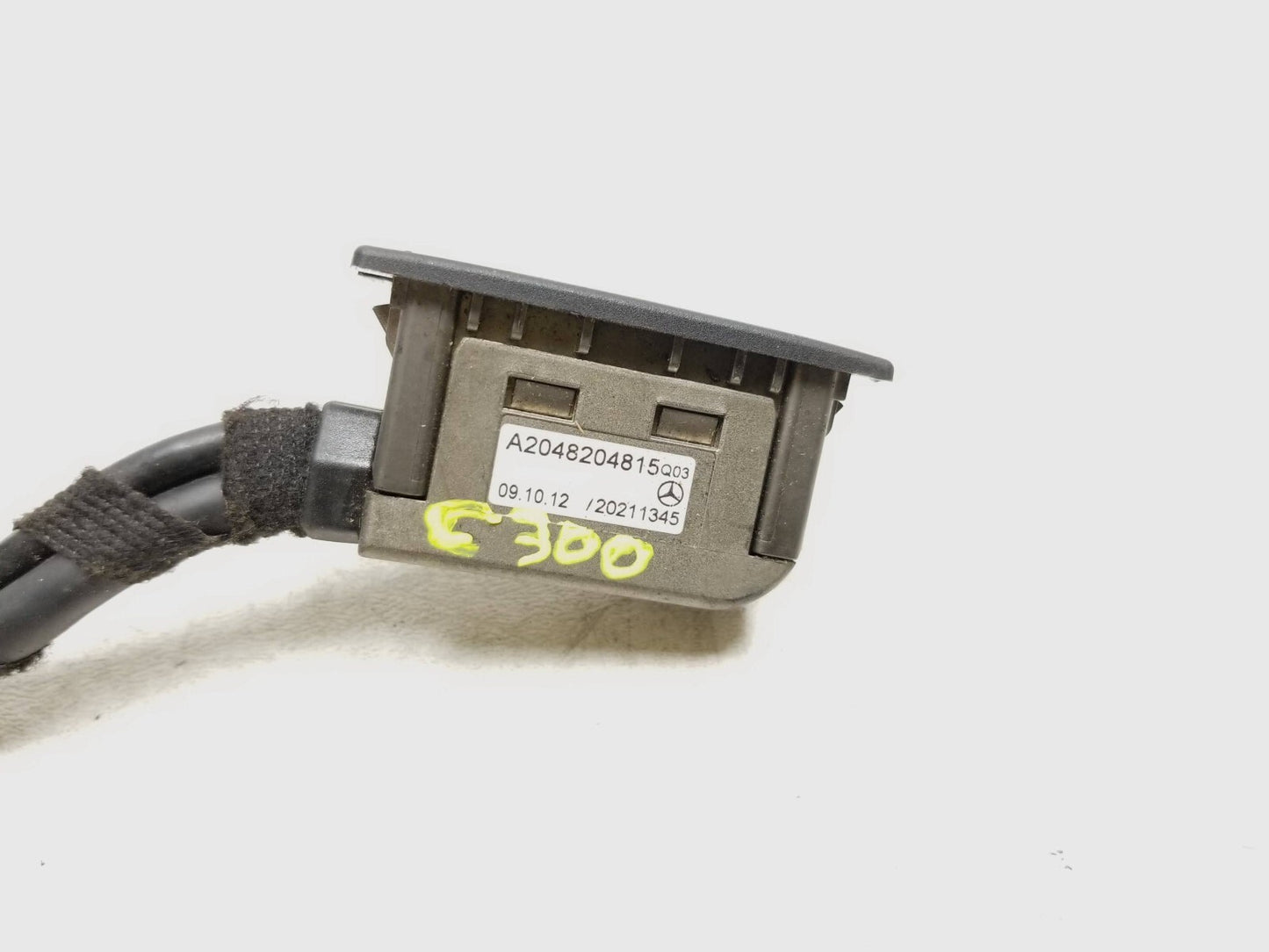 12-14 Mercedes C300 W204 Aux Lightning Electrical Wiring Harness OEM