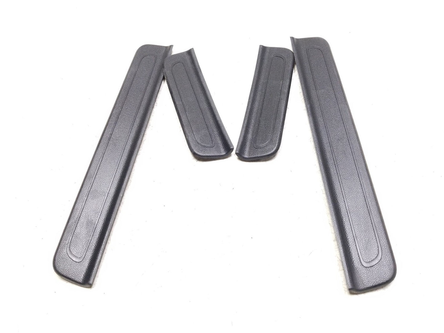 2014 - 2019 Kia Soul Door Interior Sill Scuff Trim Cover Set OEM