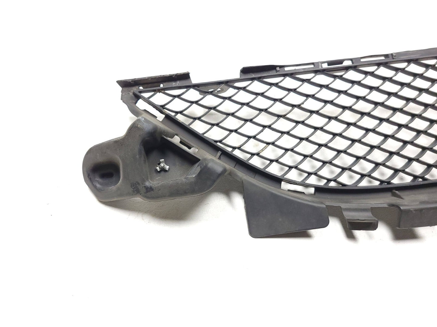 2015 Mercedes C300 Front Bumper Grille Bracket Impact Foam W205 OEM