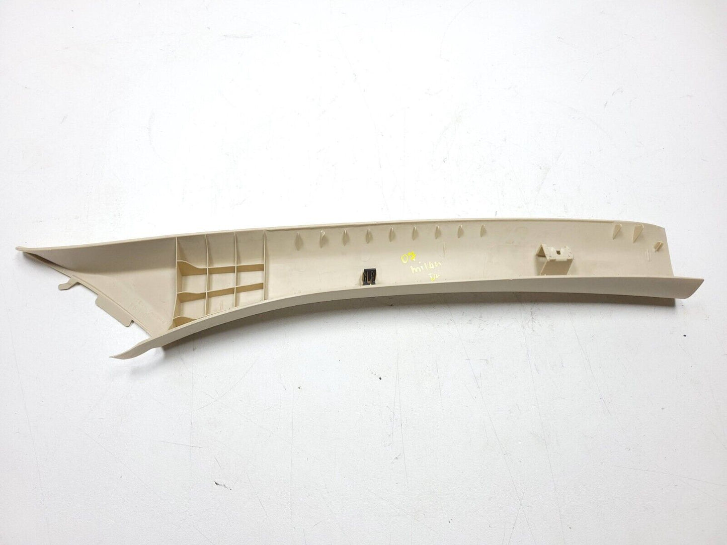 06 - 09 Mercury Milan Windshield A Pillar Trim Cover Pair OEM