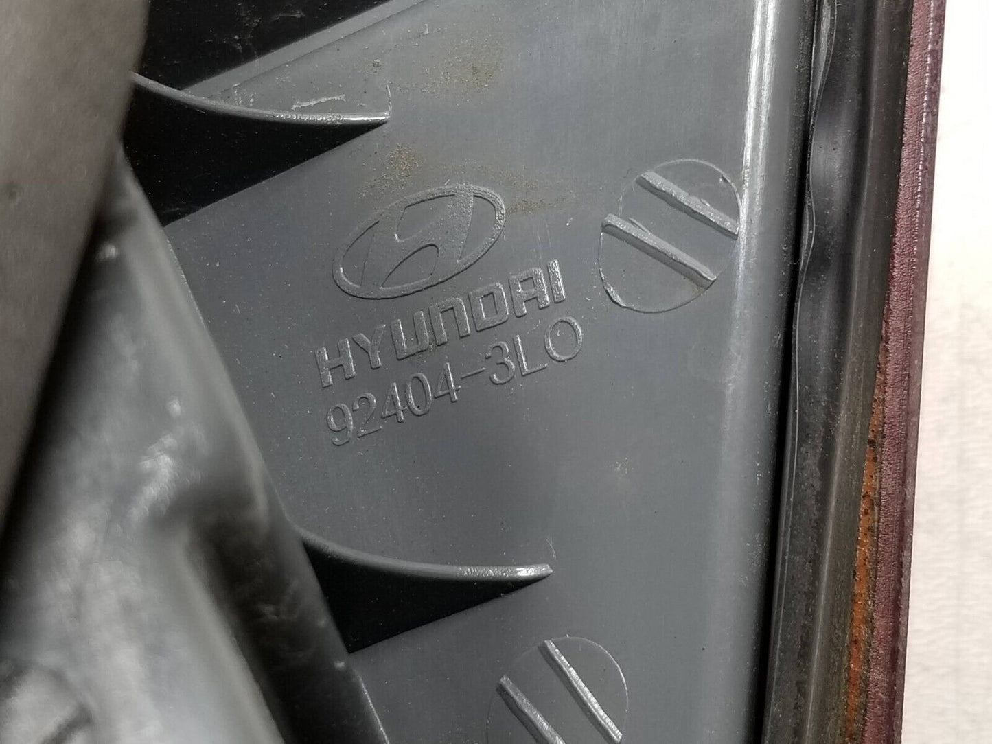 06 - 10 Hyundai Azera Inner Tail Light Pair OEM