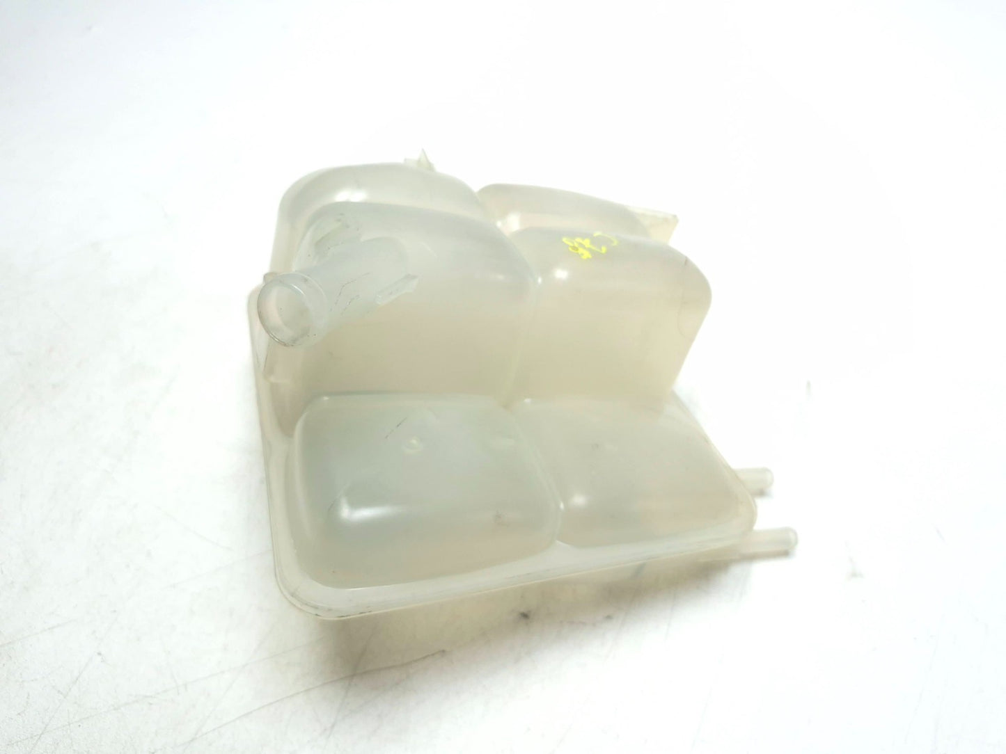 2012 Volvo C30 2.5l Engine Coolant Reservoir OEM