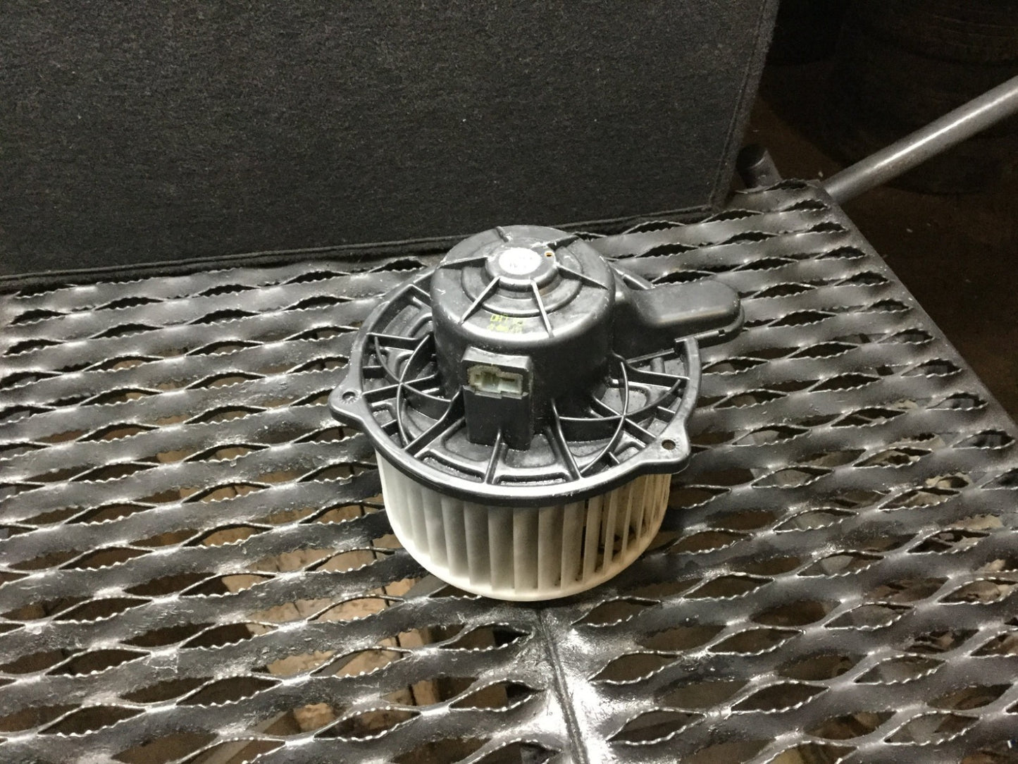 07 08 09 10 11 12 Hyundai Veracruz Front Blower Motor OEM