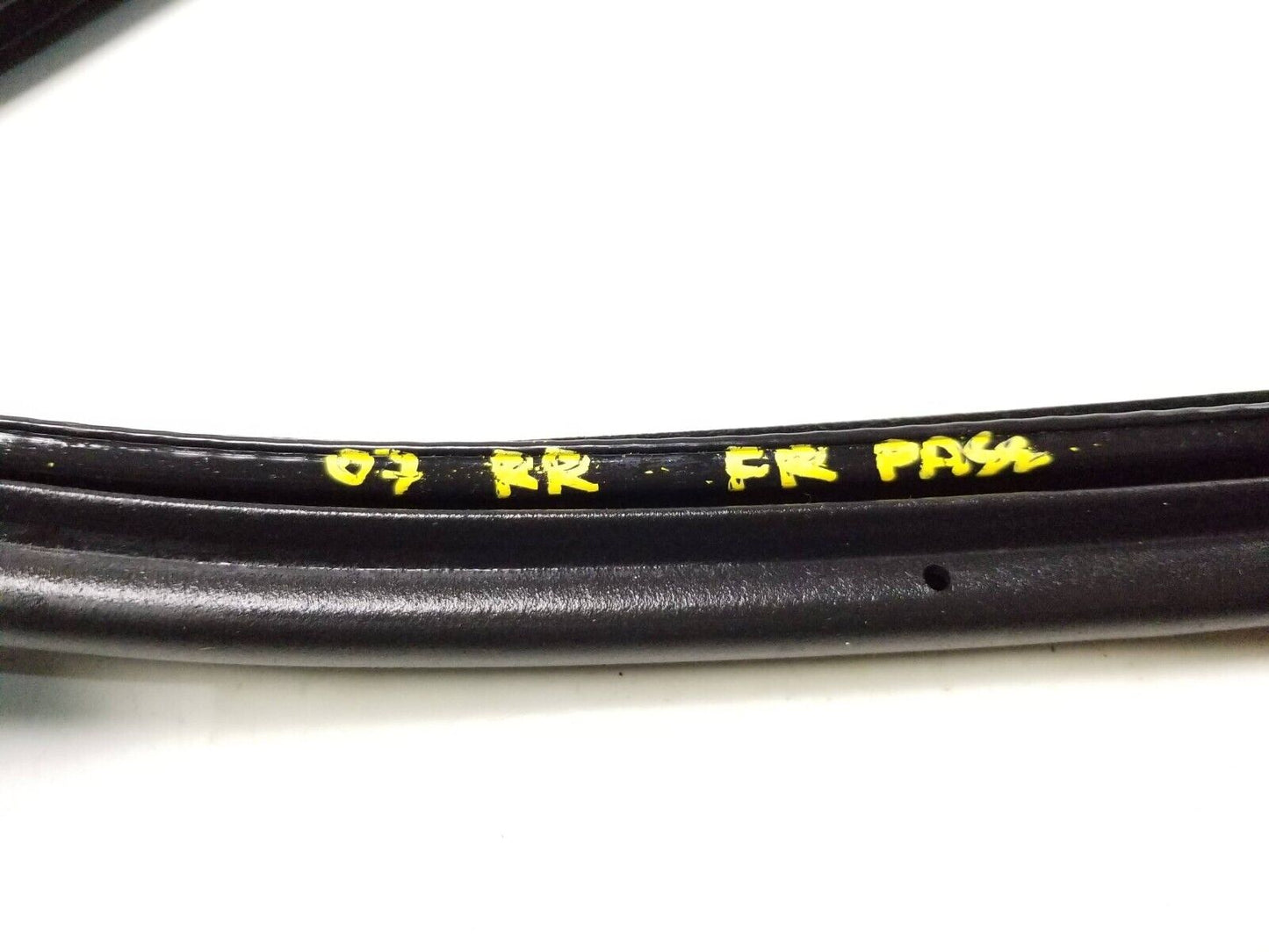 2006-2009 Range Rover Door Weatherstrip Seal Front Right Passenger Side OEM
