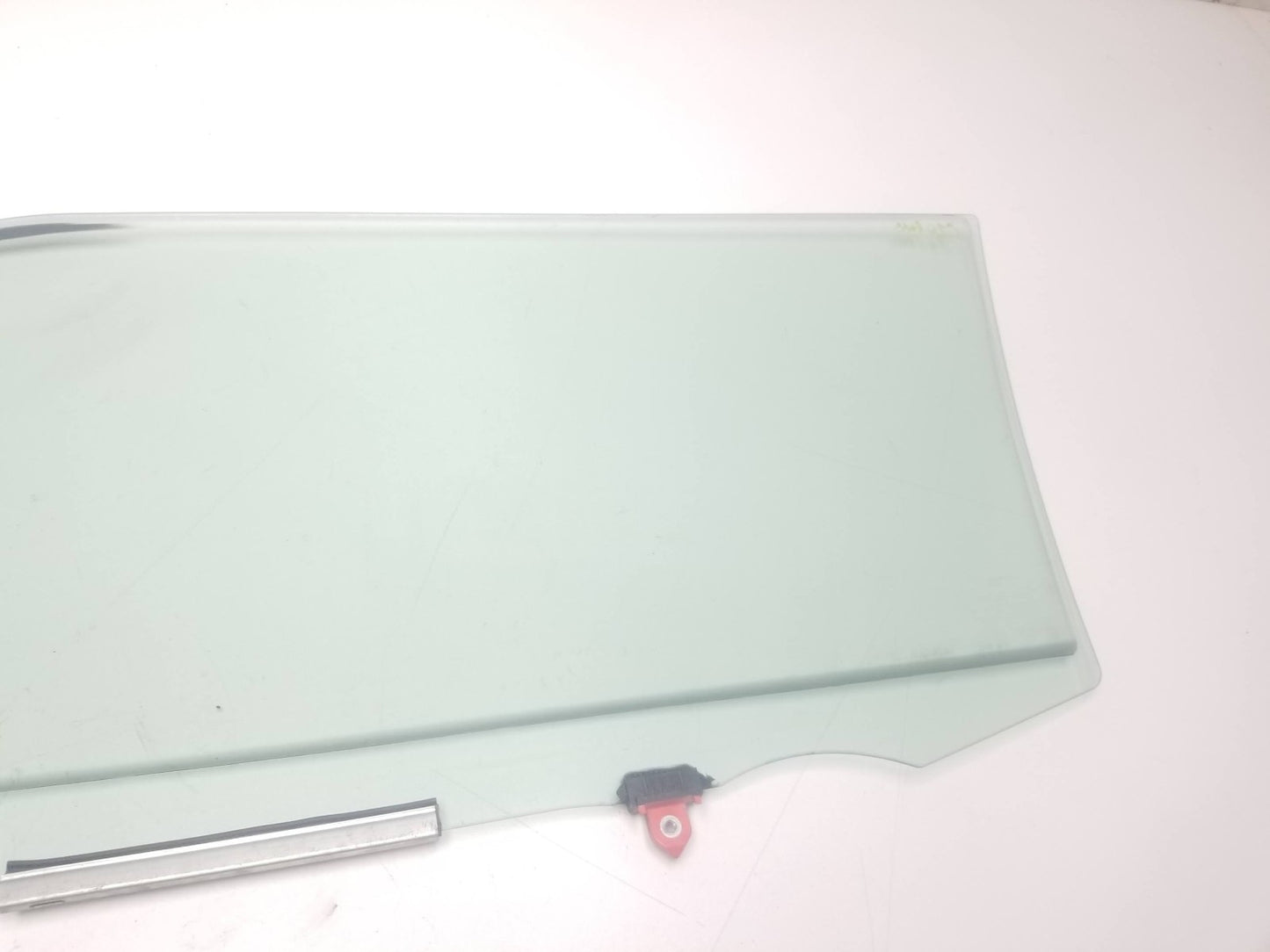 2011 - 2016 Scion Tc Door Window Glass Front Passenger Side Right OEM