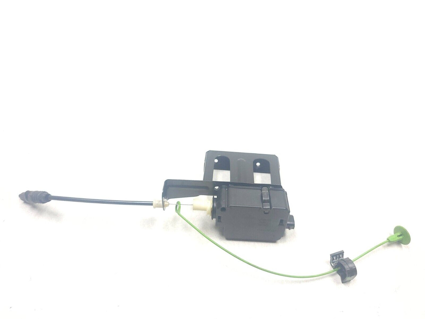 2006-2009 Range Rover Fuel Filler Flap Lid Actuator Motor 6987625 OEM