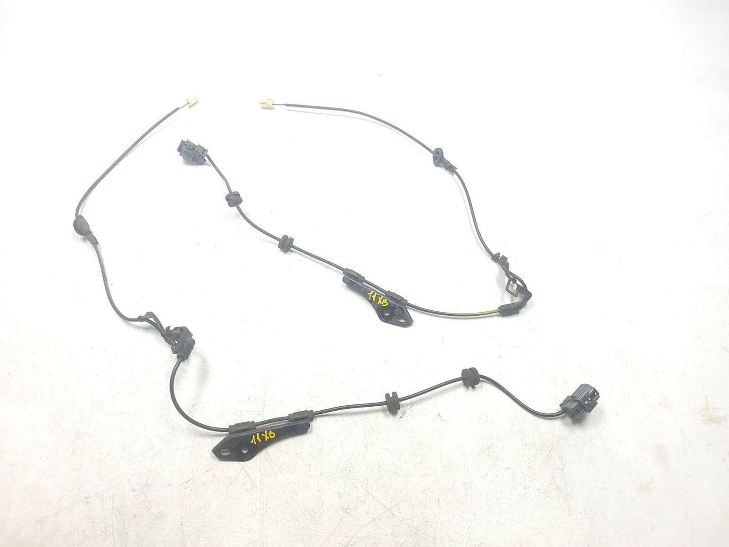 08 - 15 Scion Xb ABS Speed Sensor Wire Harness Rear Driver & Pass Side Pair OEM