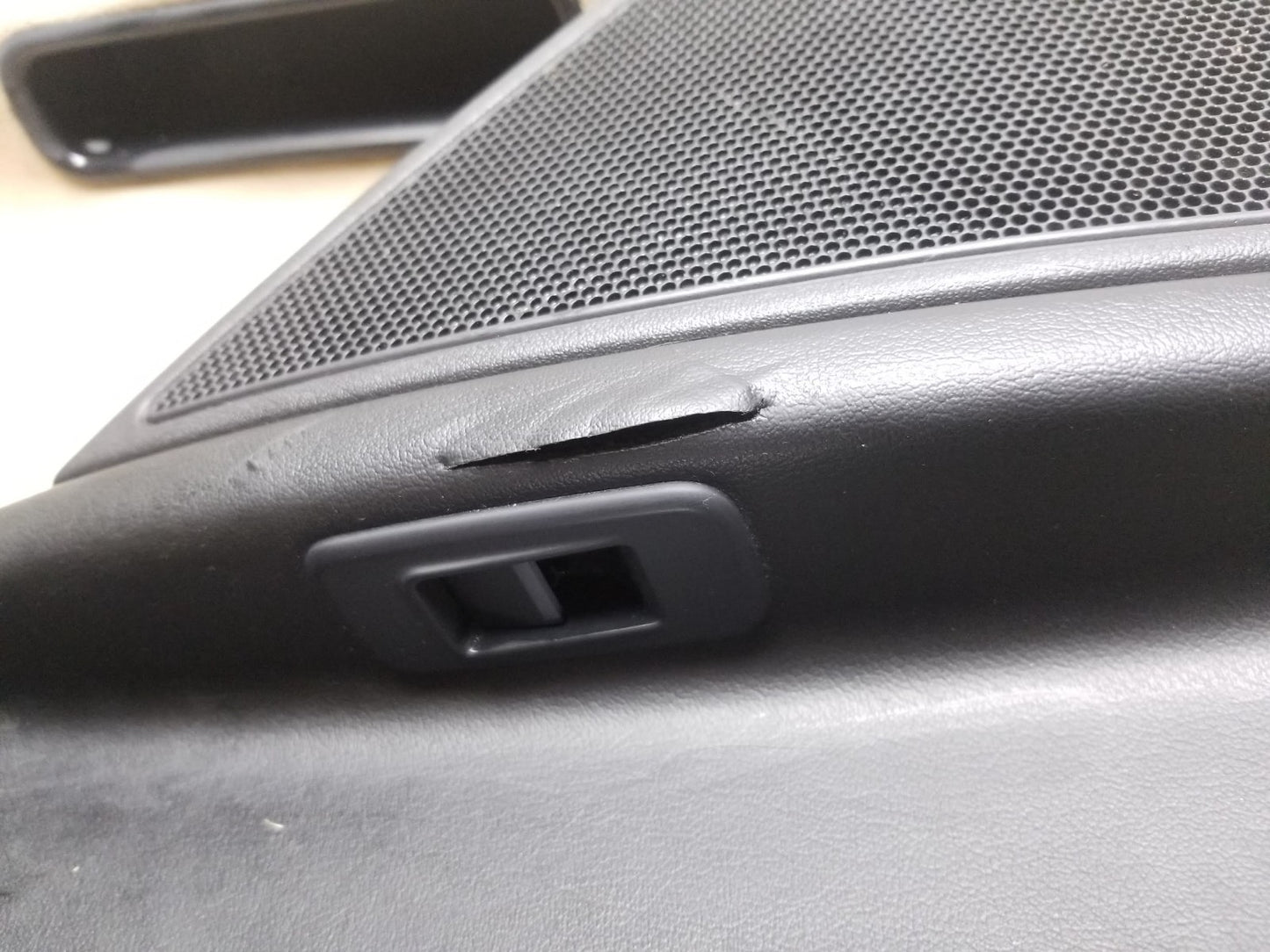 2017 Jaguar Xe Rear Passenger Door Panel OEM Gx73-27406-aaw