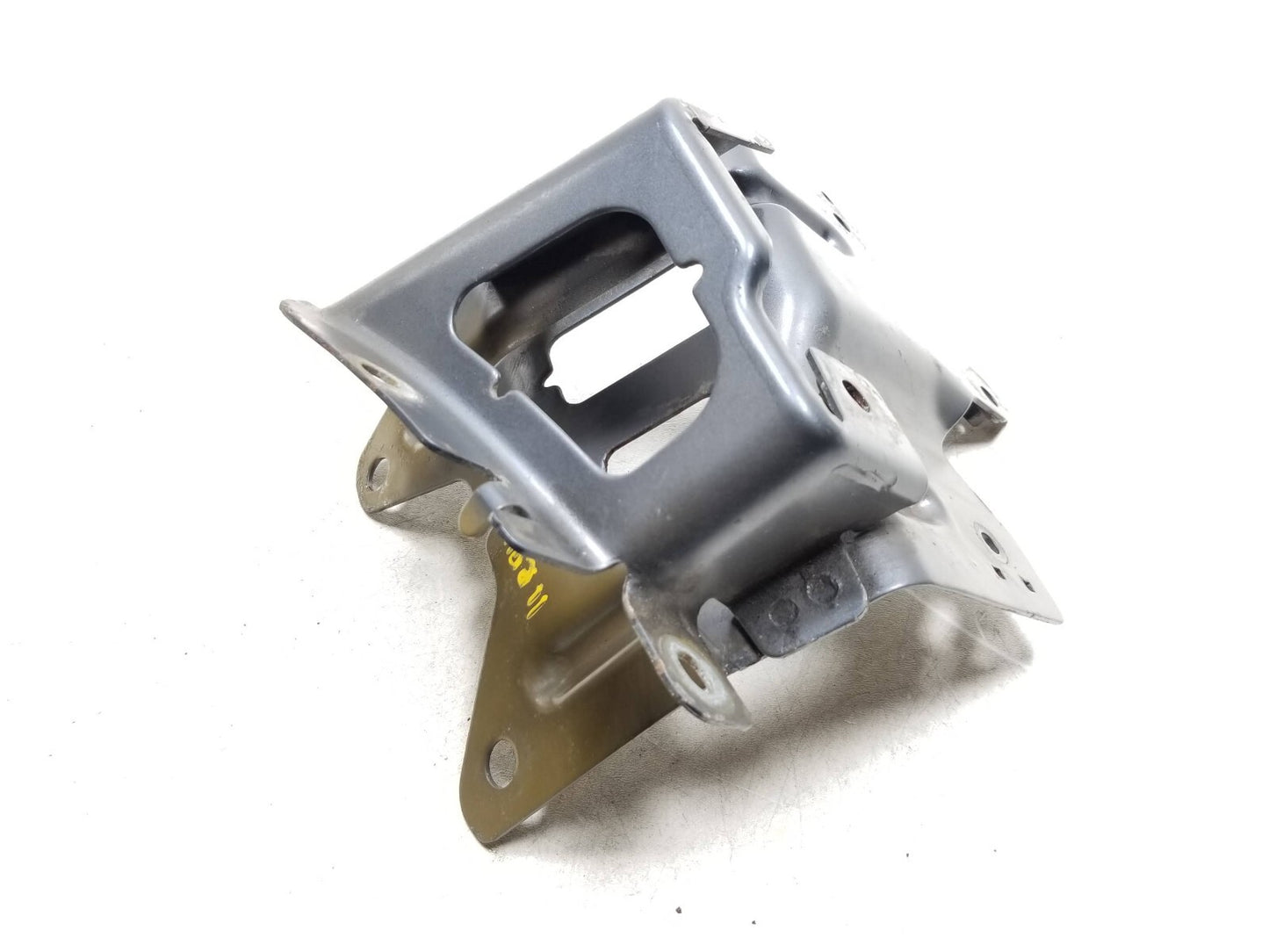 2010 - 2017 Chevrolet Equinox Battery Tray Bracket OEM