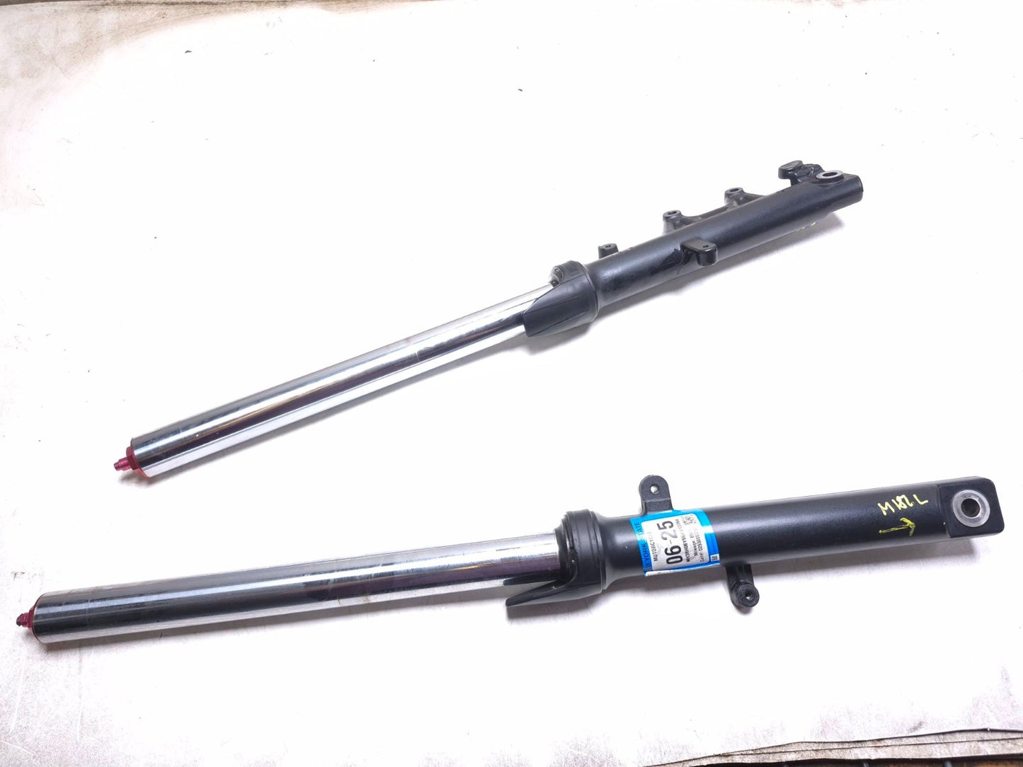 2016 Yamaha Yzf R3 Front Fork Suspension Shock Pair OEM