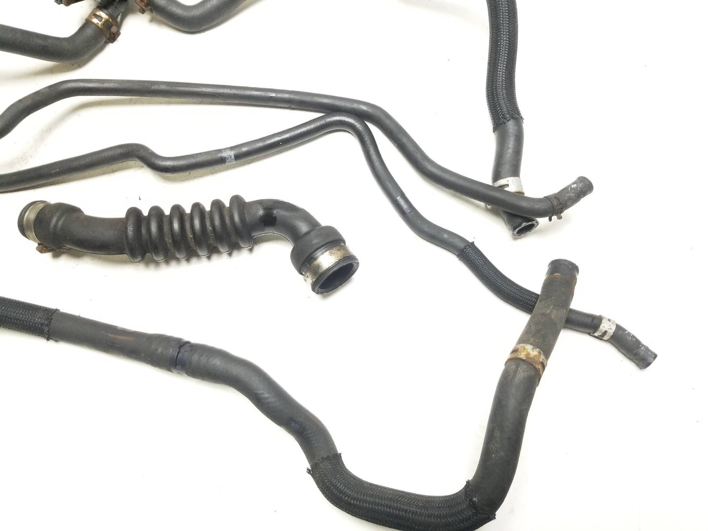 11-17 Lexus CT200h Coolant Hose Pipe Oem✅