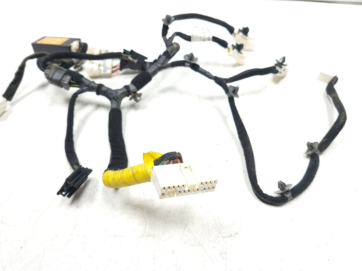 14-17 Hyundai Elantra Gt Front Driver Seat Wire Harness W/ Warmer Module OEM