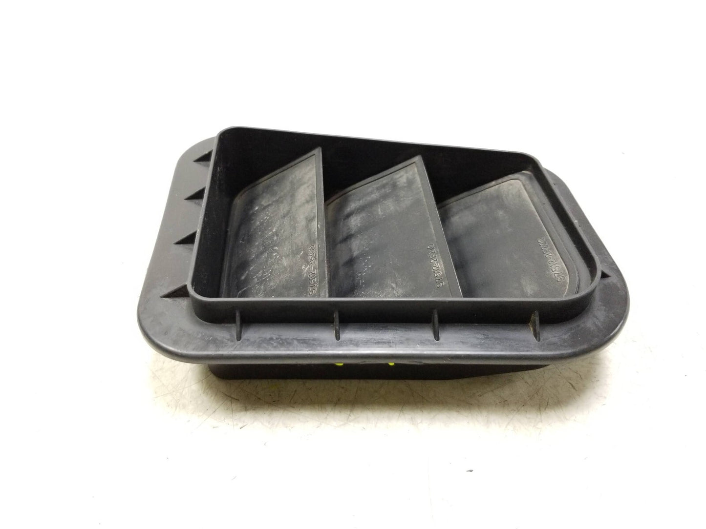 2011 - 2016 Kia Sportage Rear Right Quarter Panel Pressure Vent Grille OEM