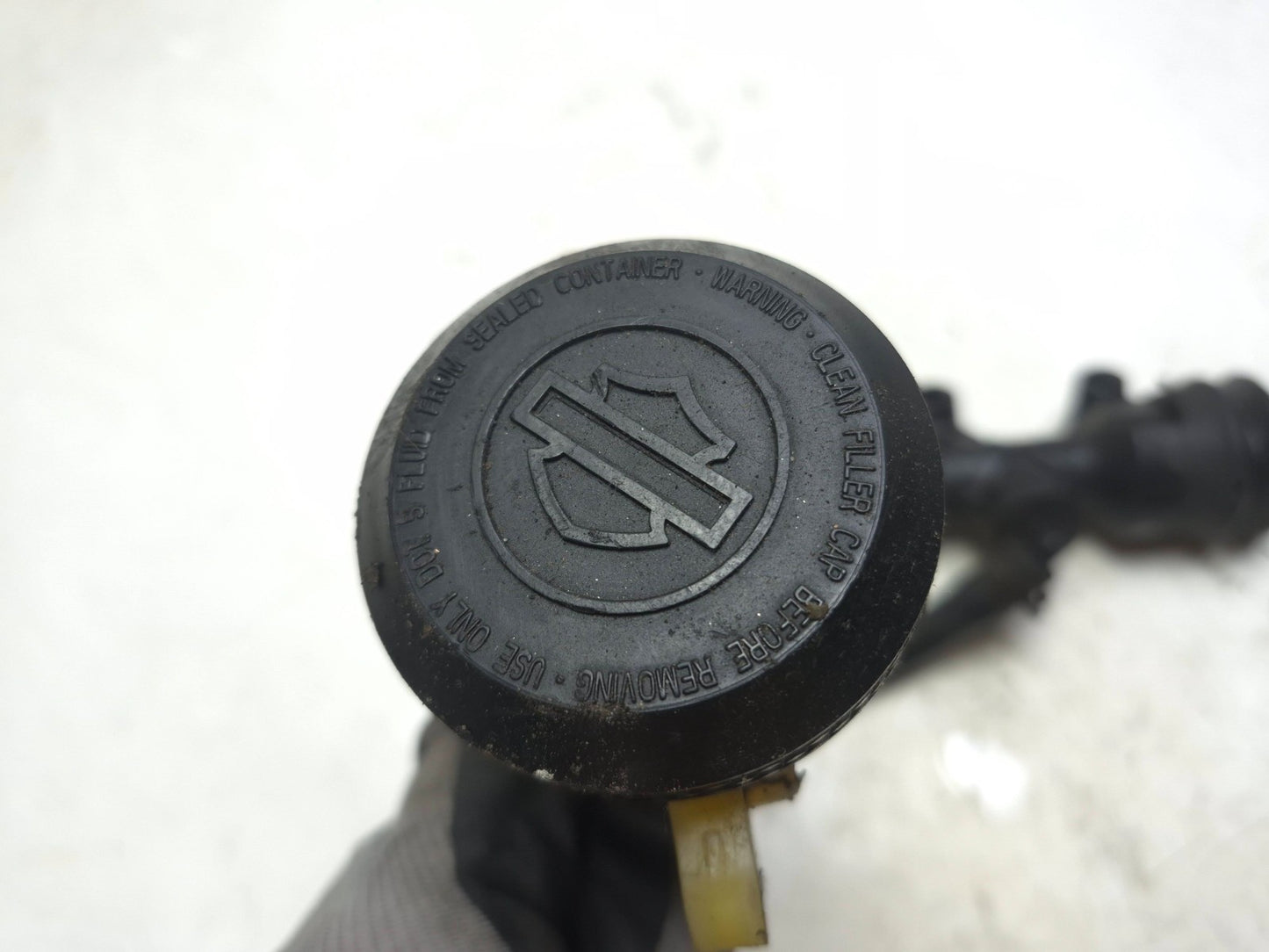 2004 Harley-davidson Sportster Xl883 Rear Brake Master Cylinder OEM