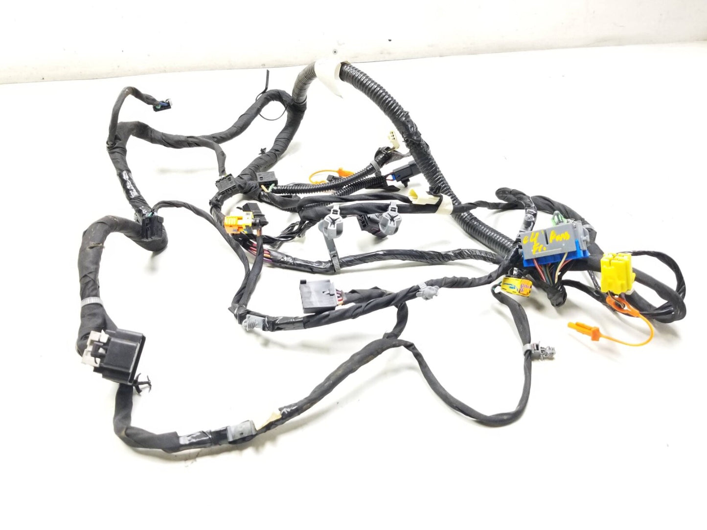 2010 - 2011 Cadillac SRX Seat Wire Wiring Harness Front Passenger Side Right OEM