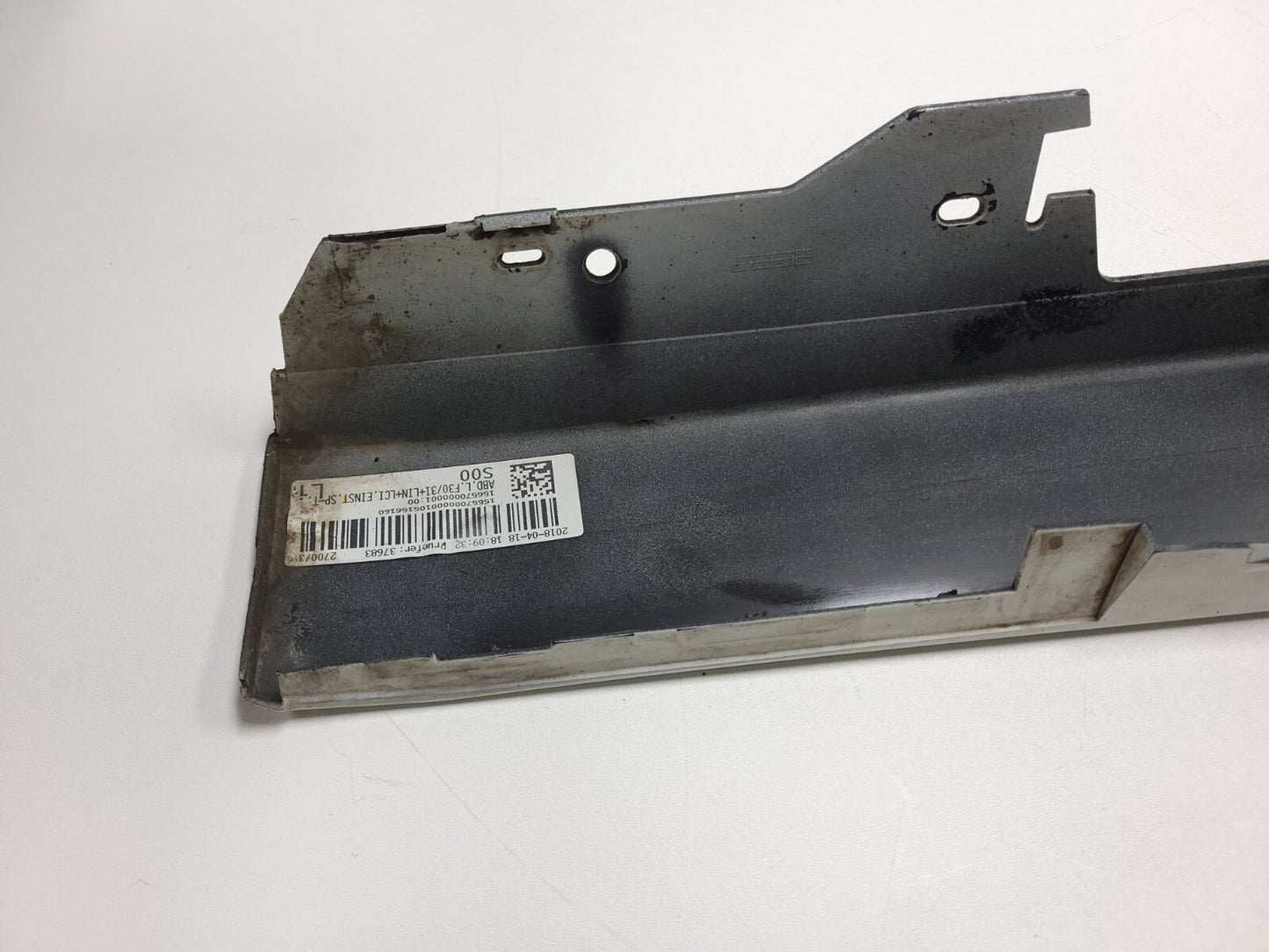 13-18 BMW 330xi F30 Rocker Panel Skirt Molding Driver Side Left OEM โ