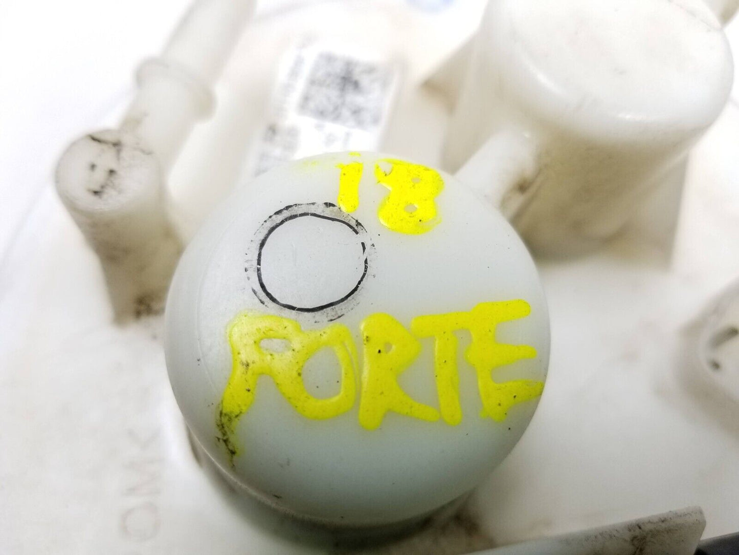 14 15 16 17 18 Kia Forte Fuel Pump OEM 49k Miles