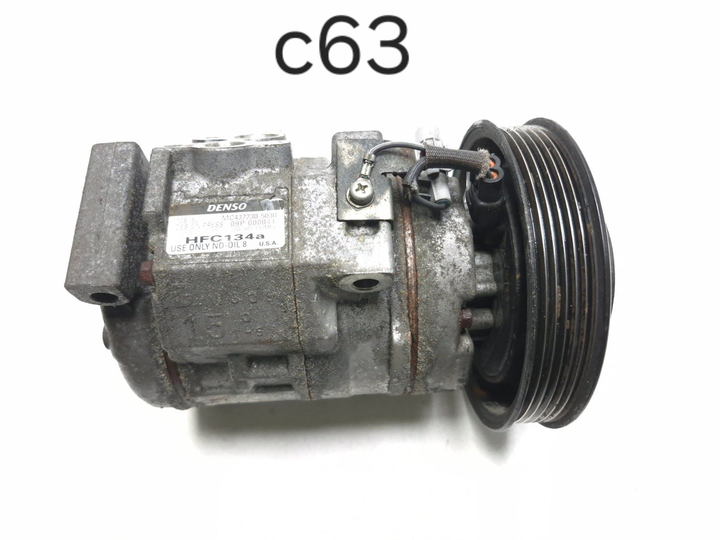 2004 Toyota Corolla AC Compressor OEM