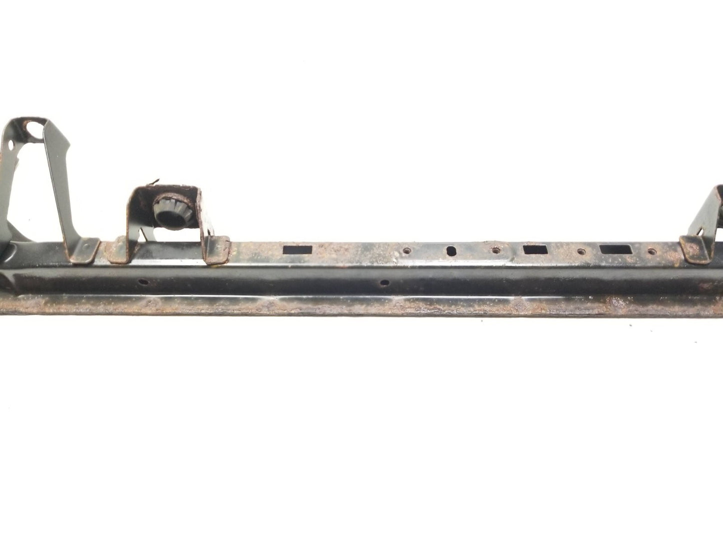 08-15 Nissan Rogue Front Lower Radiator Support  62530-jm00a OEM ✅