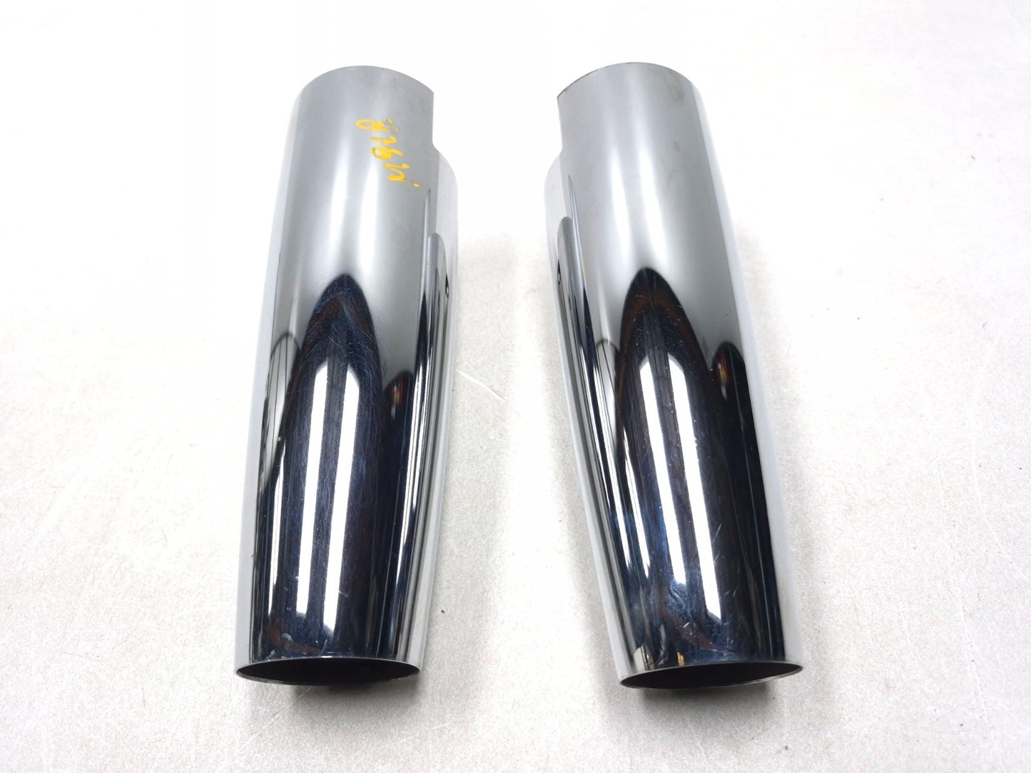 2004 Honda Shadow Aero Vt750c Upper Left & Right Front Fork Cover Pair OEM