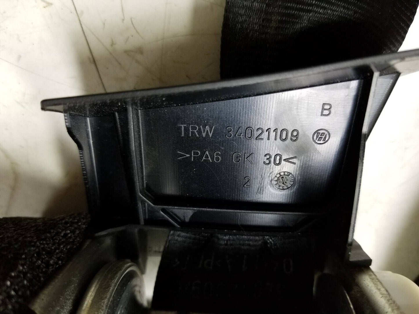 2009 - 2017 Volkswagen Tiguan Seat Belt Retractor Rear Left & Right OEM