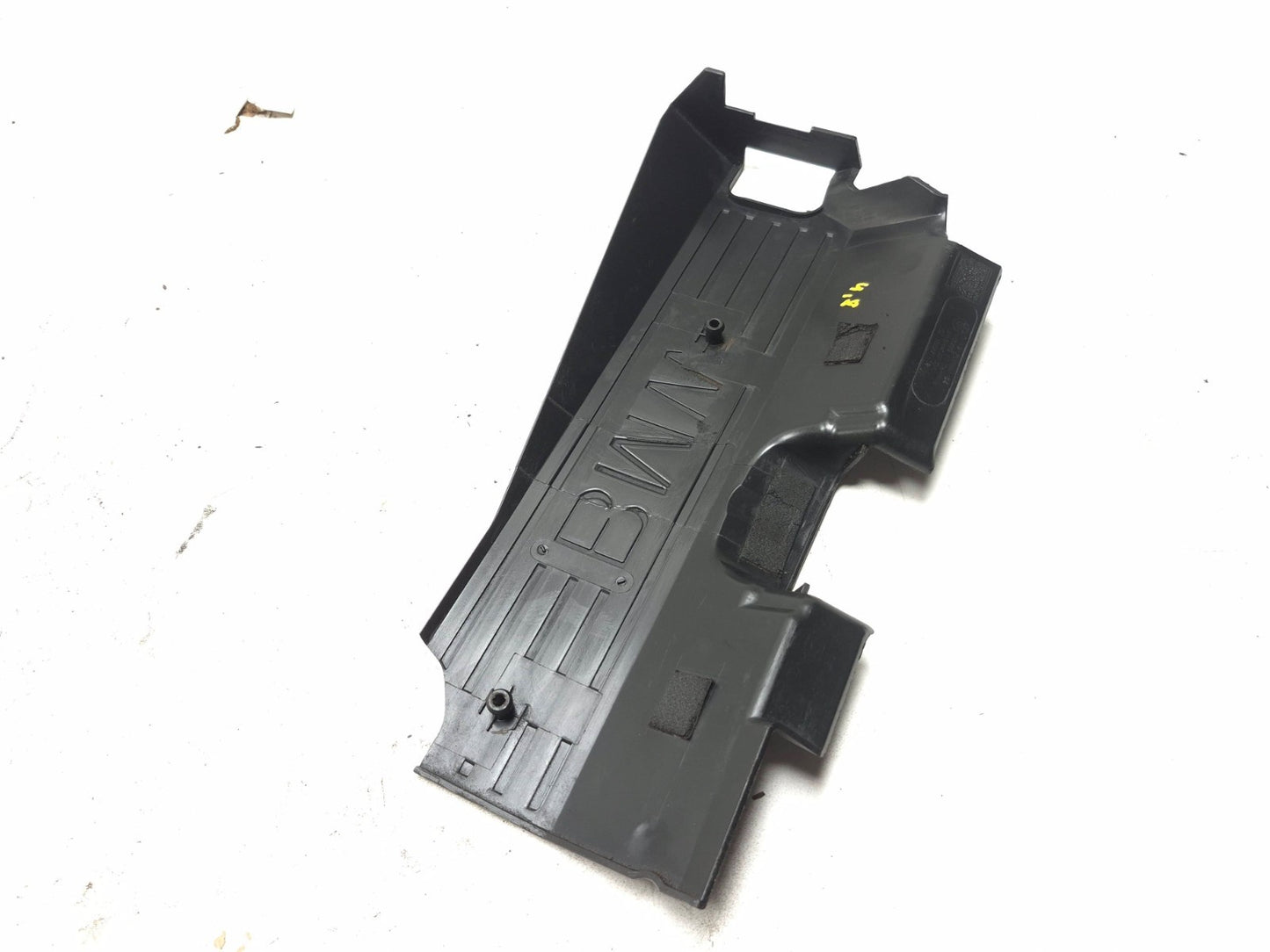 2010 BMW X5 4.8l Engine Motor Cover Panel Right Passenger Side OEM