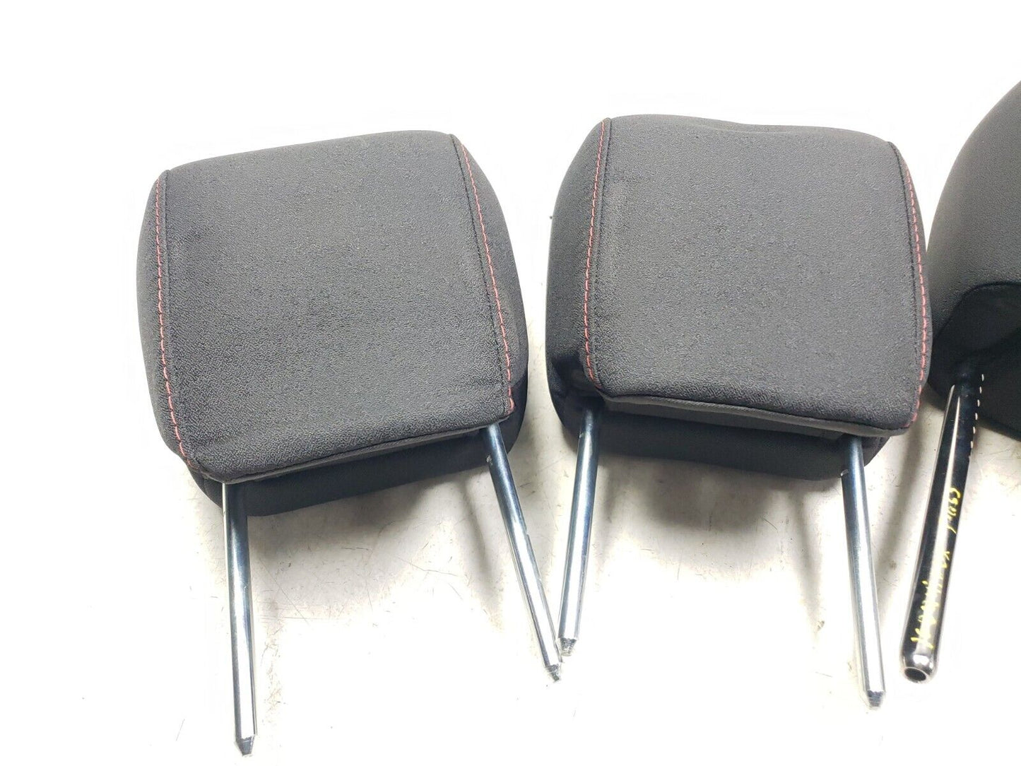 2010 - 2017 Chevrolet Equinox Headrest Front & Rear 4pcs OEM