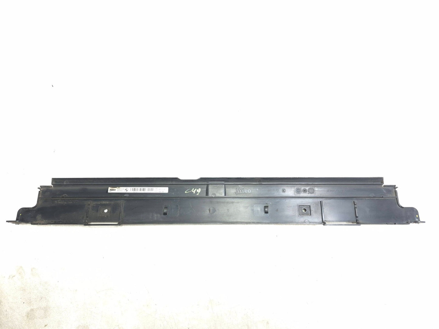 2013 BMW 328ix Radiator Bracket Upper Seal Cover 7600543 Oem✅