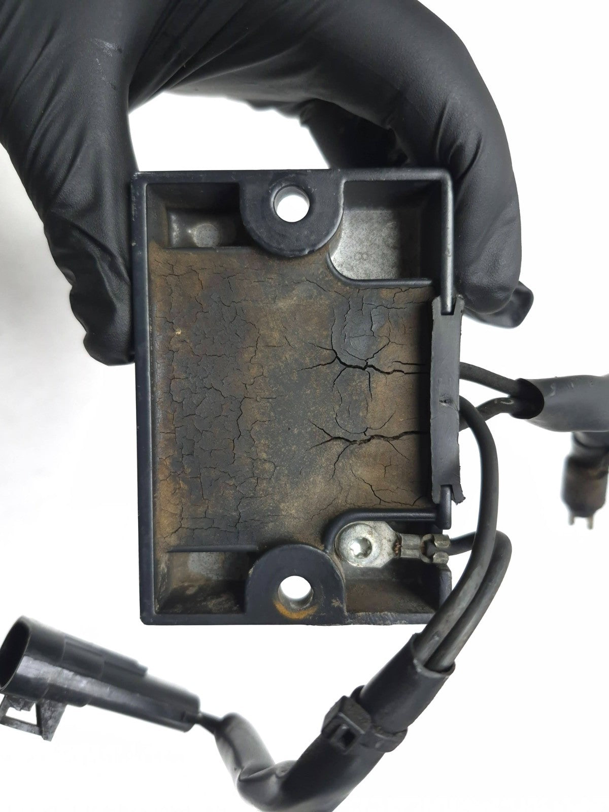 2004-2006 Harley Sportster Xl1200 Xl883 Voltage Regulator Rectifier 74523-04