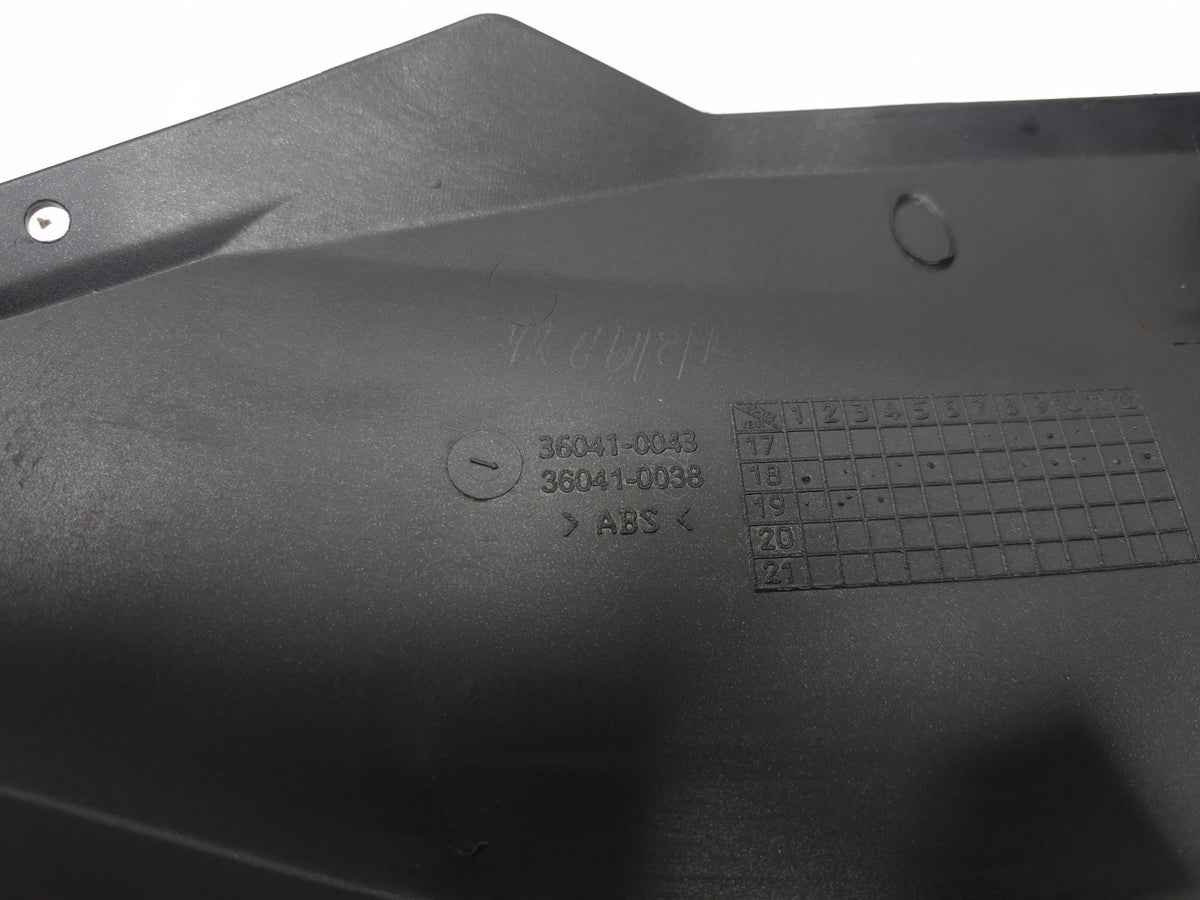 2019 - 2022 Kawasaki Er400 Z400 Tail Side Fairing Left & Right OEM