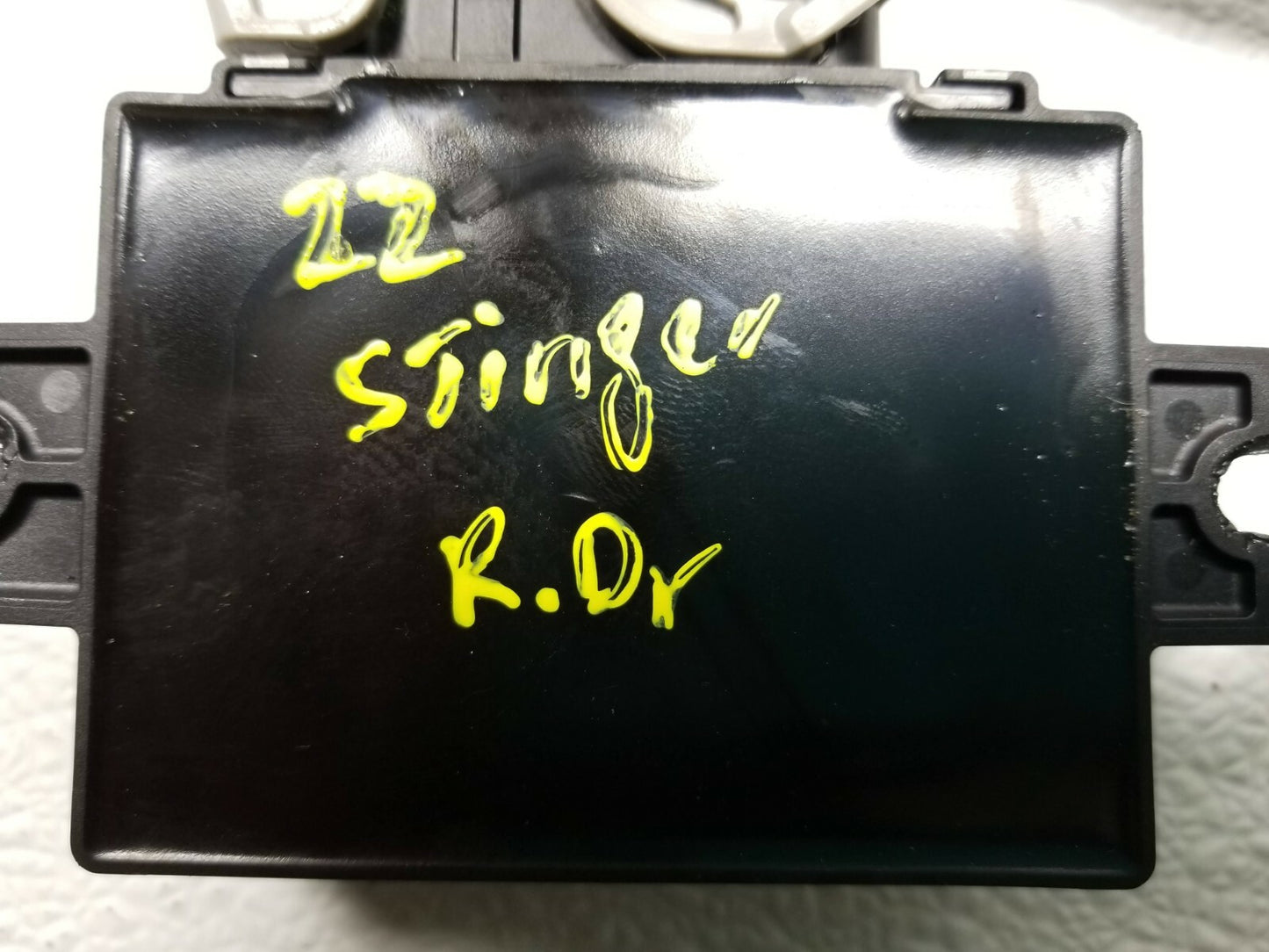 2022 Kia Stinger Fuel Pump Control Module OEM 312 Miles