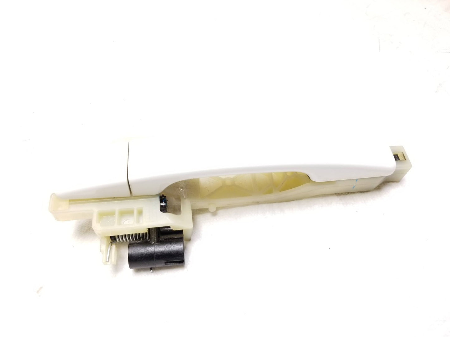 2014 - 2019 Kia Soul Exterior Door Handle Rear Passenger Side Right OEM
