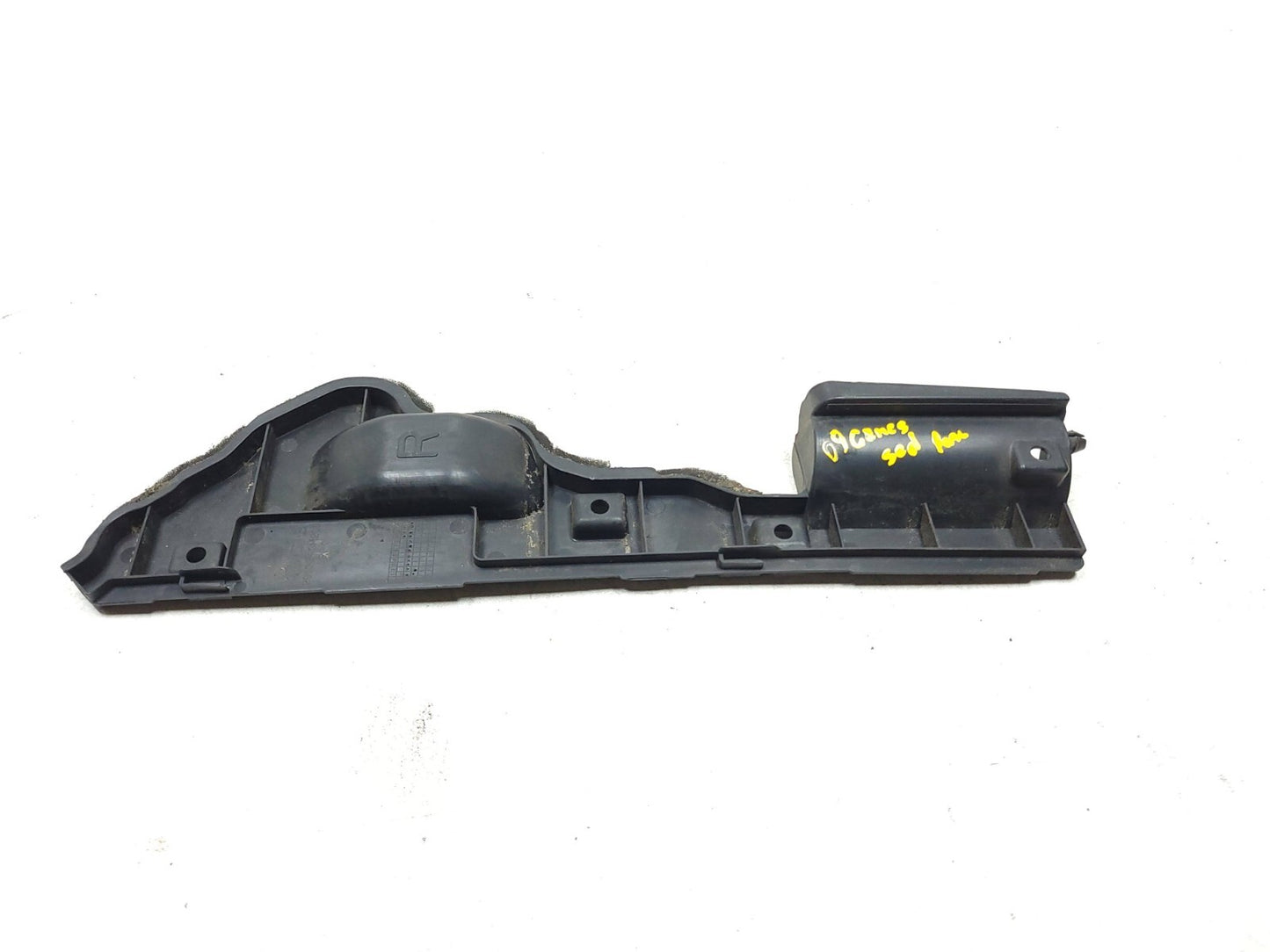 09-14 Hyundai Genesis Air Guard Left & Right Pair OEM Sedan