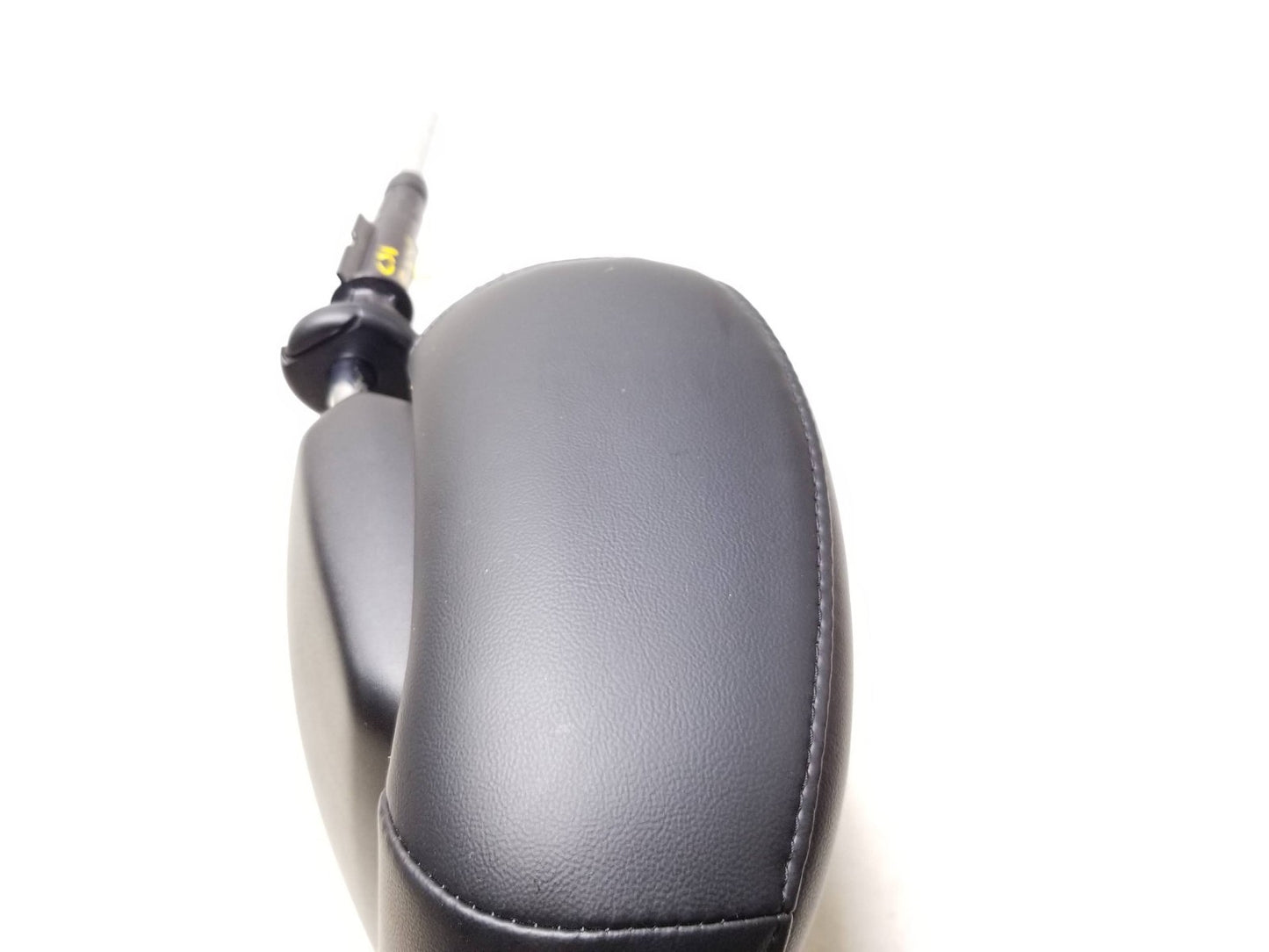 2011 - 2013 Jeep Grand Cherokee Front Seat Headrest Driver Side Left OEM