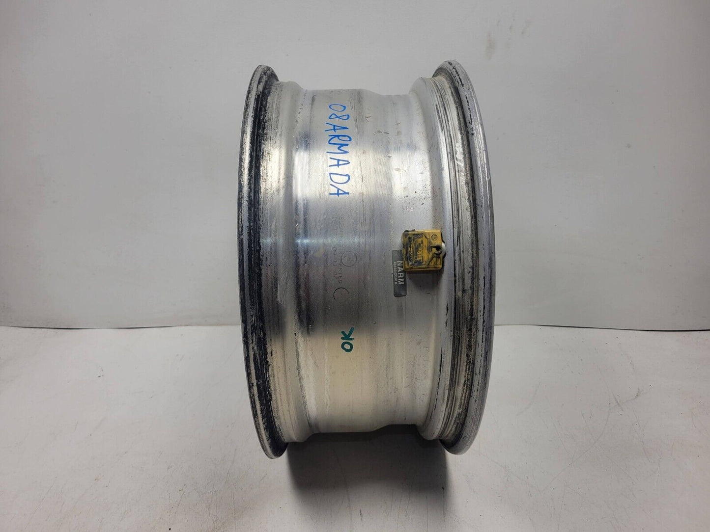 2008 - 2012 Nissan Armada Wheel Rim 18x8j OEM 89k Miles