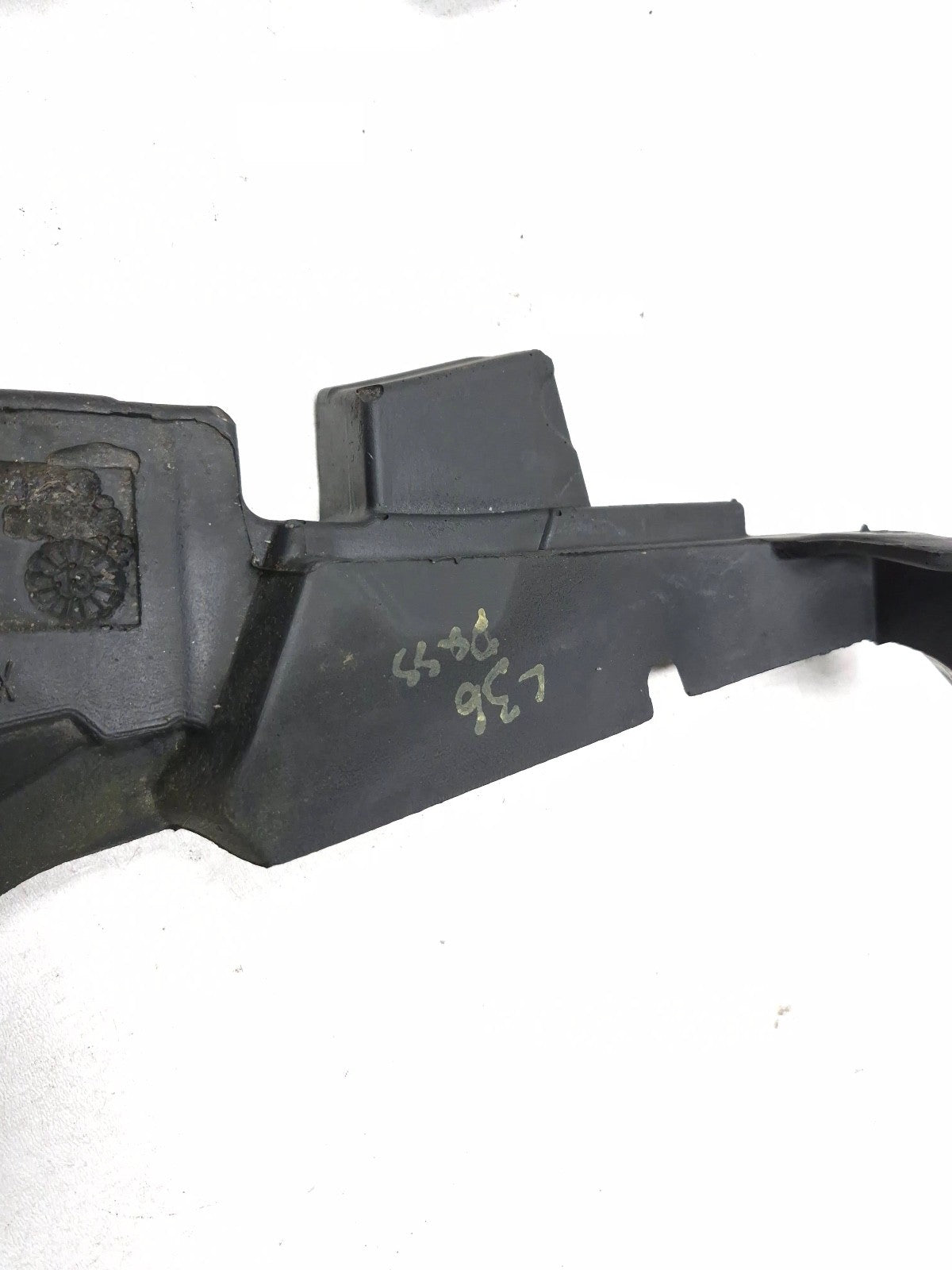 2014 Fiat 500l Silencer Front Fender Panel Left & Right 2pcs OEM