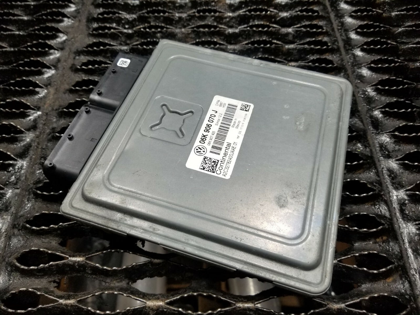2014 Volkswagen Passat Ecu Engine Control Module Computer OEM