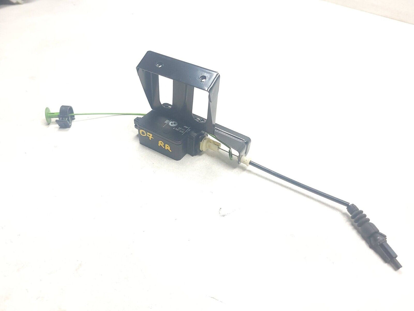 2006-2009 Range Rover Fuel Filler Flap Lid Actuator Motor 6987625 OEM