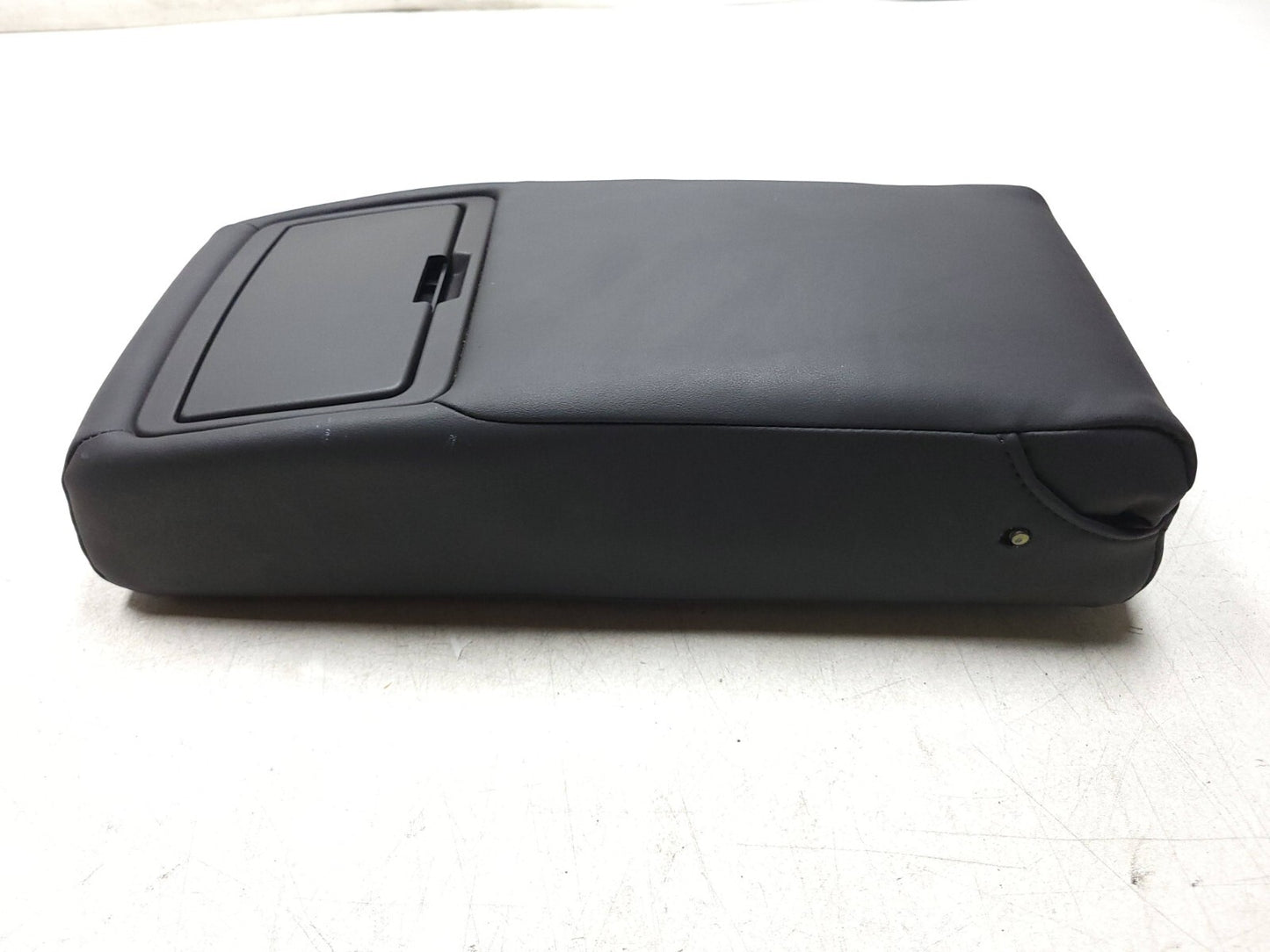 2009 - 2014 Acura Tl Rear Seat Armrest w/ cup holder OEM
