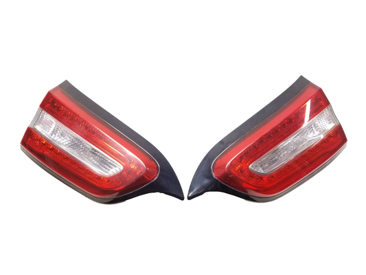 2016 Jeep Cherokee Tail Light Left & Right OEM